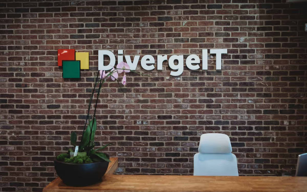 divergeit logo on the wall