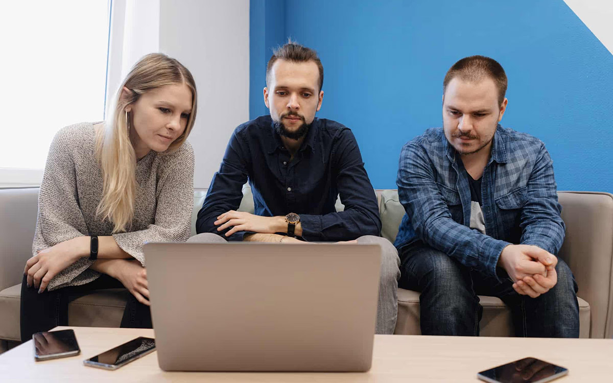 team paying attention to-video call