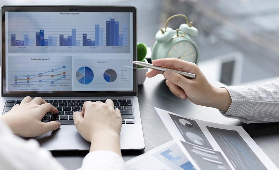 Understanding the impact of cloud computing on financial services